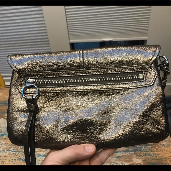 Coach Chelsea Metallic Leather Clutch/wristlet - Picture 5 of 5